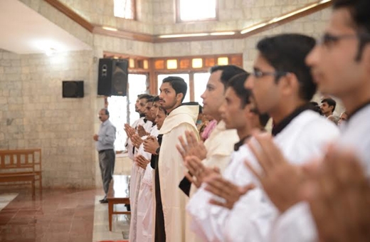 Bishop Francis Serrao ordains 9 deacons